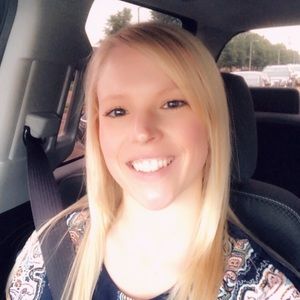 Meet your Posher, Clare